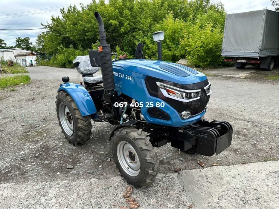 Малогабарітний  3- цил Трактор 4х4 XINGTAI 244 L Сінтай + Доставка б/к