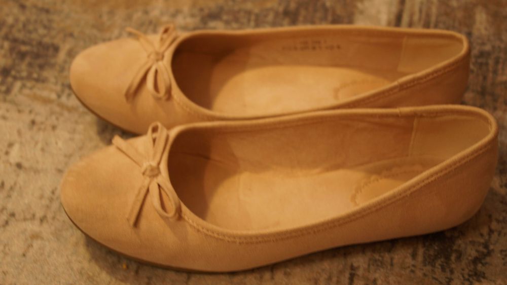 pudrowo różowe baleriny 38