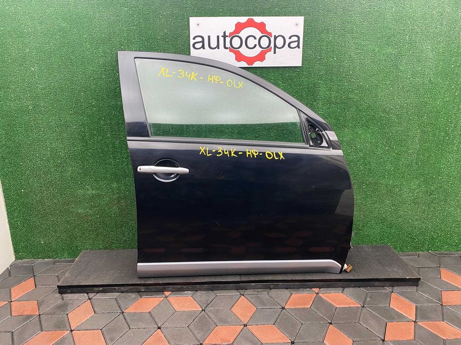 Дверка передня права Mitsubishi Outlander XL