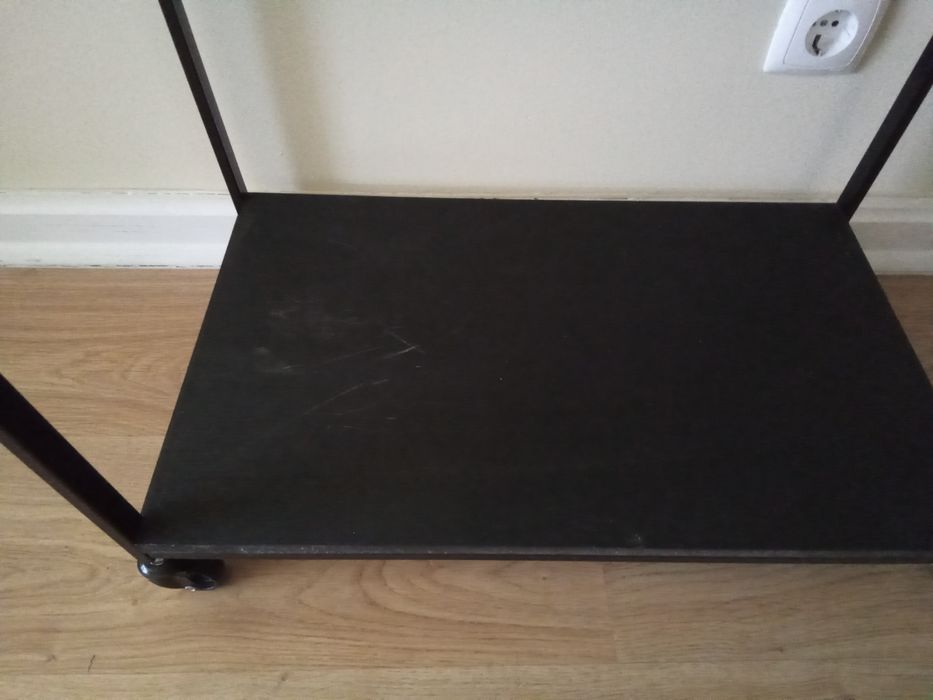 Carrinho Preto com 2. Andares