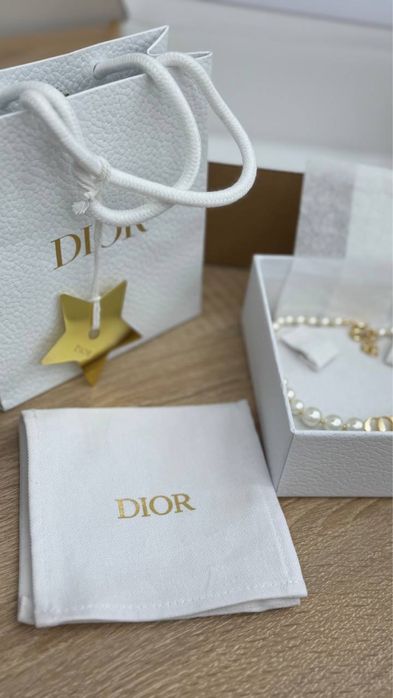 колье Dior из линейки Petit CD