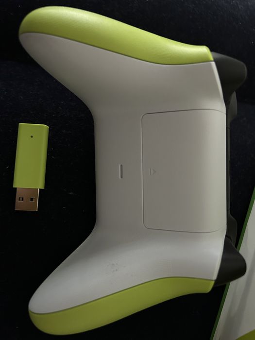 Xbox-Style PC Controller64169640546945121