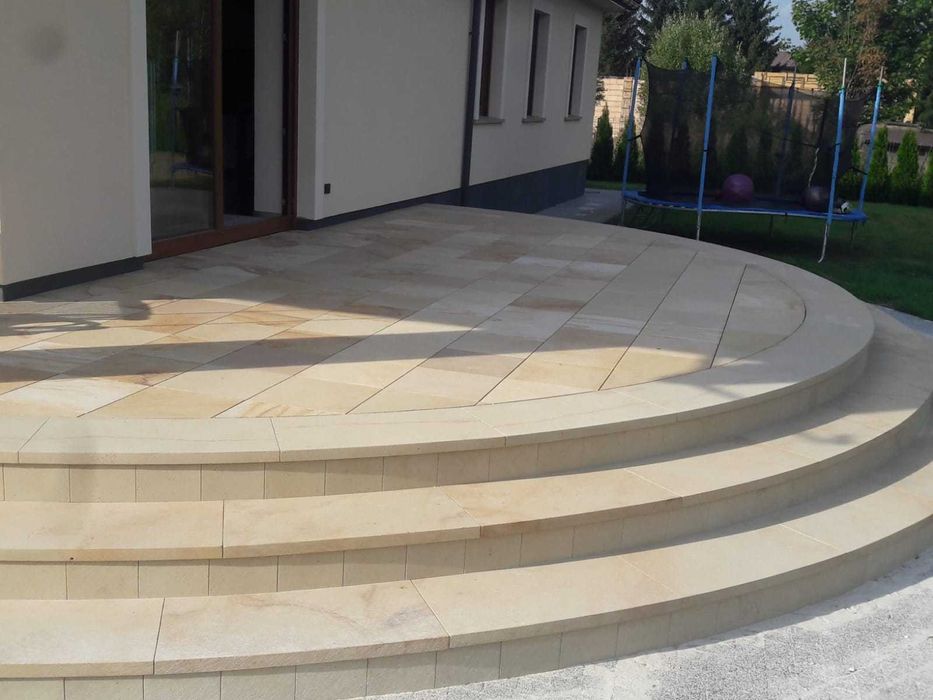 50. Stopnica z piaskowca | Faza | 100×35×5 cm | Okładzina schodowa |