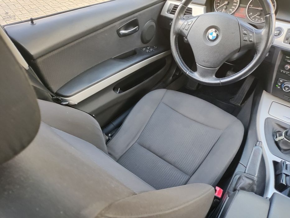 BMW 318D nacional teto panorâmico