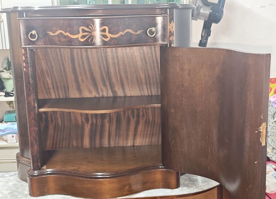 Moveis de sala de estar e de entrada