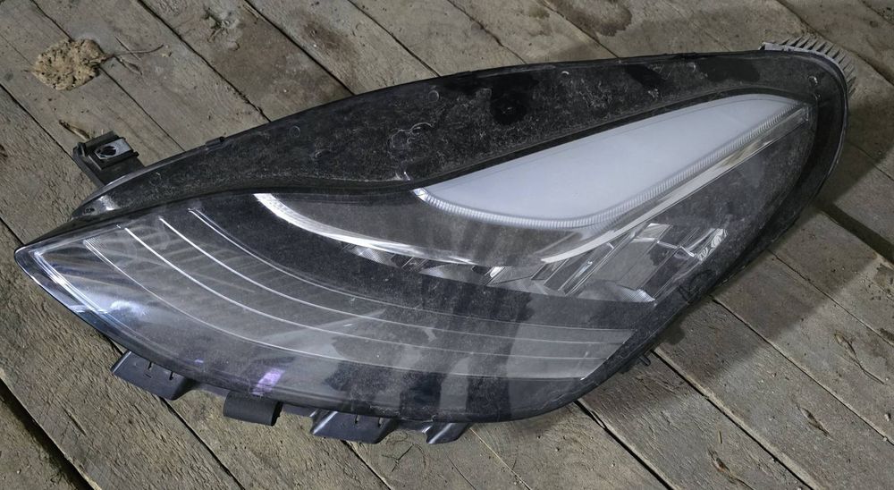 Фара передня ліва, Tesla Model Y,  Model 3, блок управління фари