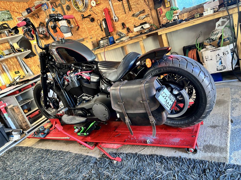 Harley davidson  M 8  street bob. 1750cc
