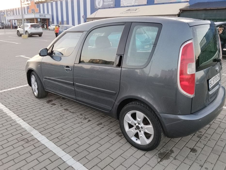 SKODA ROOMSTER 1.9 TDI!! Гарний стан!