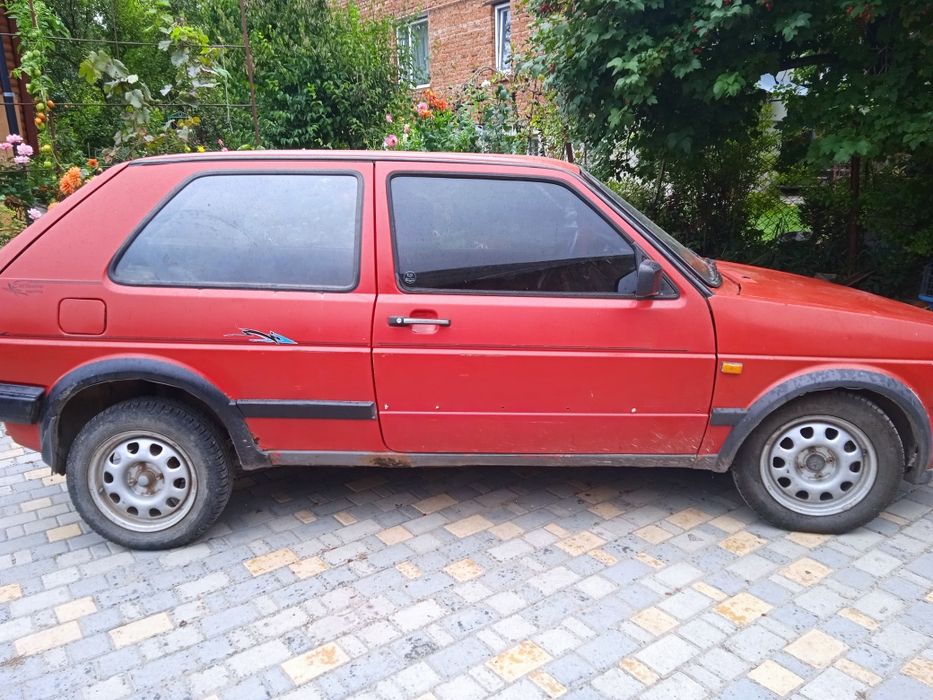 Volkswagen Golf 2