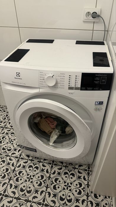 Pralka elektrolux EW6F428WP