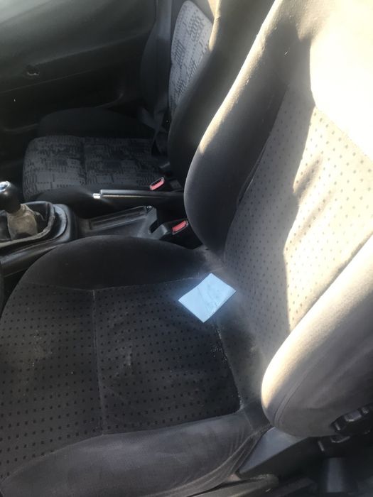 VW Passat 1.9 TDI 110. CV Ano 1999