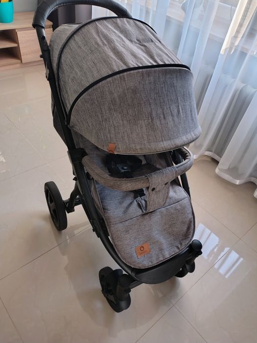 Wózek spacerowy składany