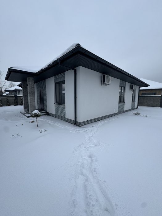 Одноповерховий будинок з НОВИМ ремонтом у Ворзелі ! Газ опалення !