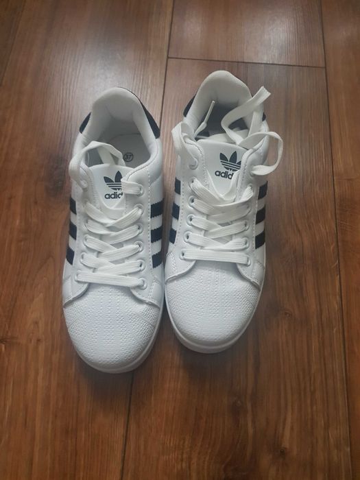 Biyy białe adidas rozmiar 37