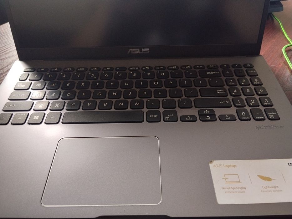 Laptop ASUS 8Gb ram