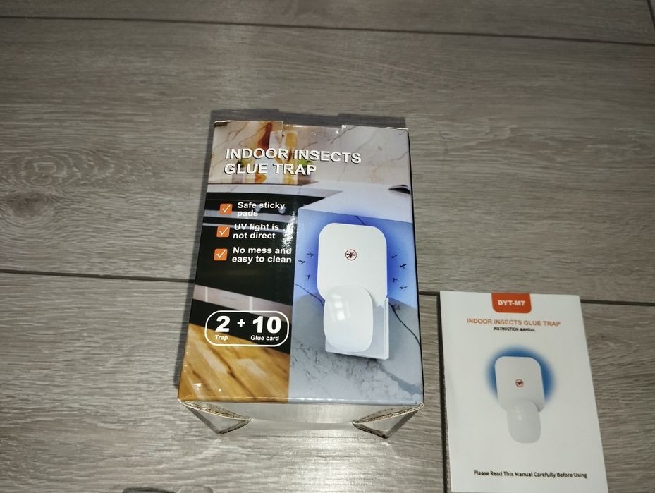 Lampka na komary