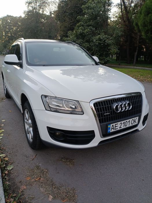 продам Audi Q5 tdi Quattro