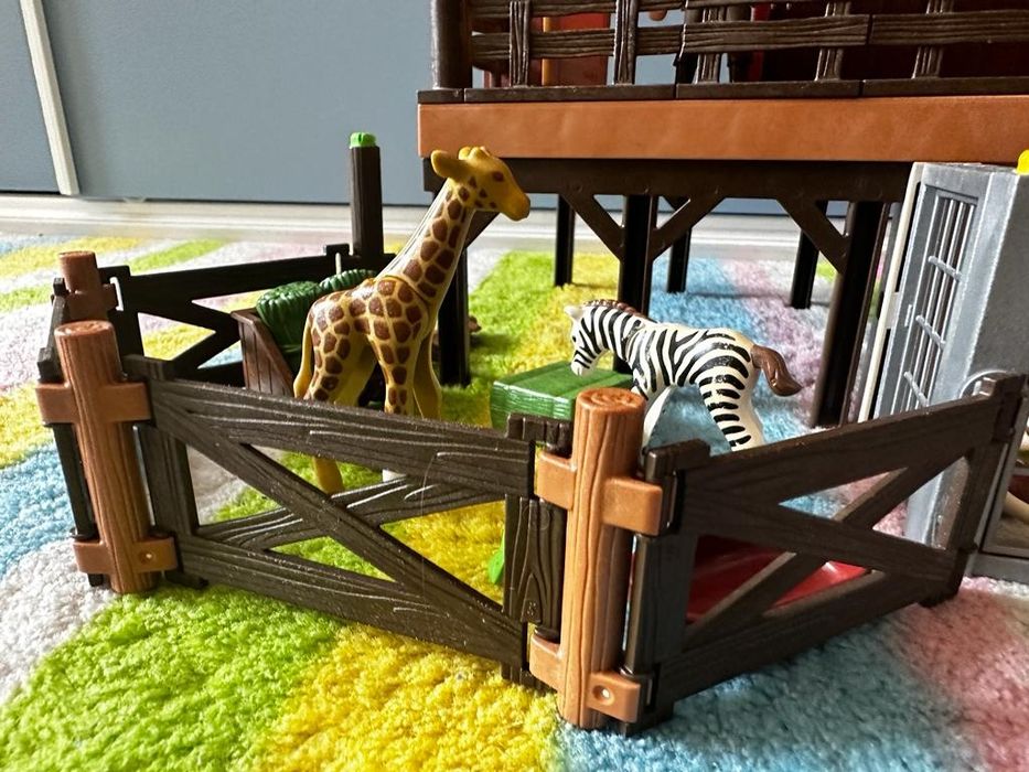 Playmobil4826Zagroda pielęgnacyjna dla dzikich unikat zwierząt lecznic