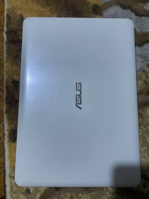ASUS R417S  Ноутбук