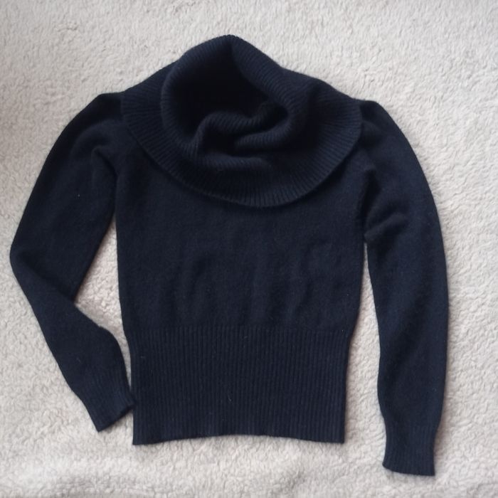 Светр  кашеміровий