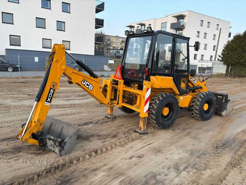 Roboty ziemne usługi koparko ładowarką koparką