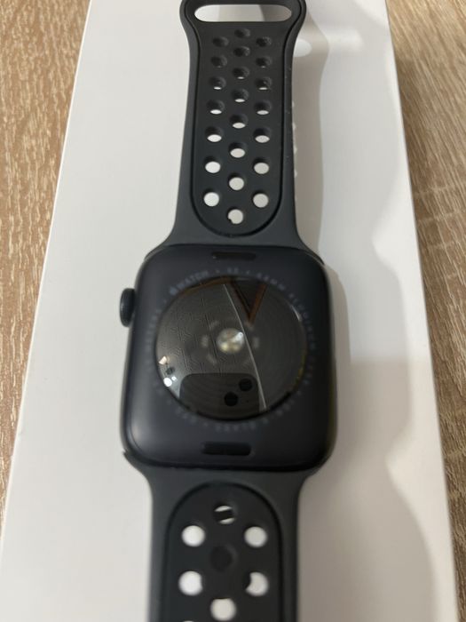 Apple Watch SE 3 GPS 44mm Midnight Aluminium Case with Midnight