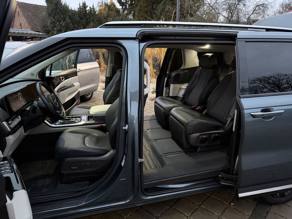 Wynajem Kia Carnival, Chrysler Pacifica