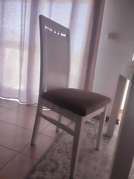 Mesa de refeição extensível (oferta 2 cadeiras)