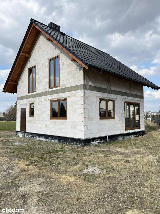 Nowy dom stan surowy zamknięty 95 m2