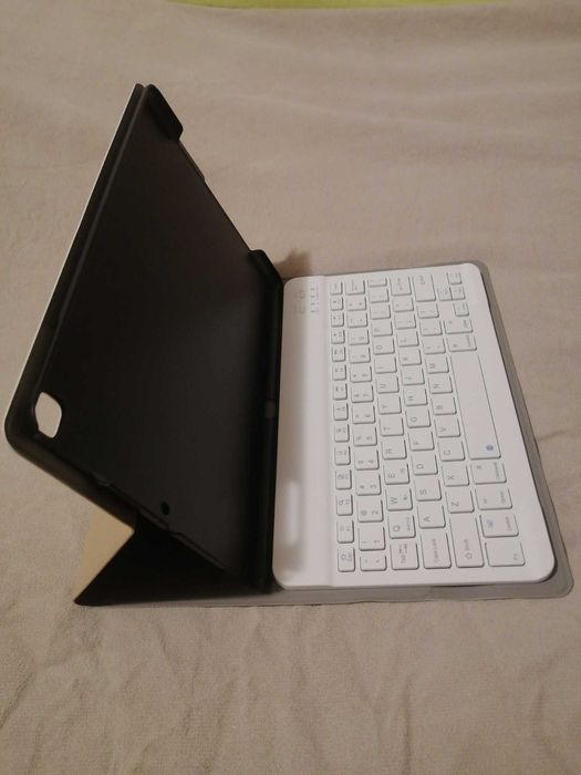 Магнітна Bluetooth клавіатура з чохлом для iPad або інших планшетів