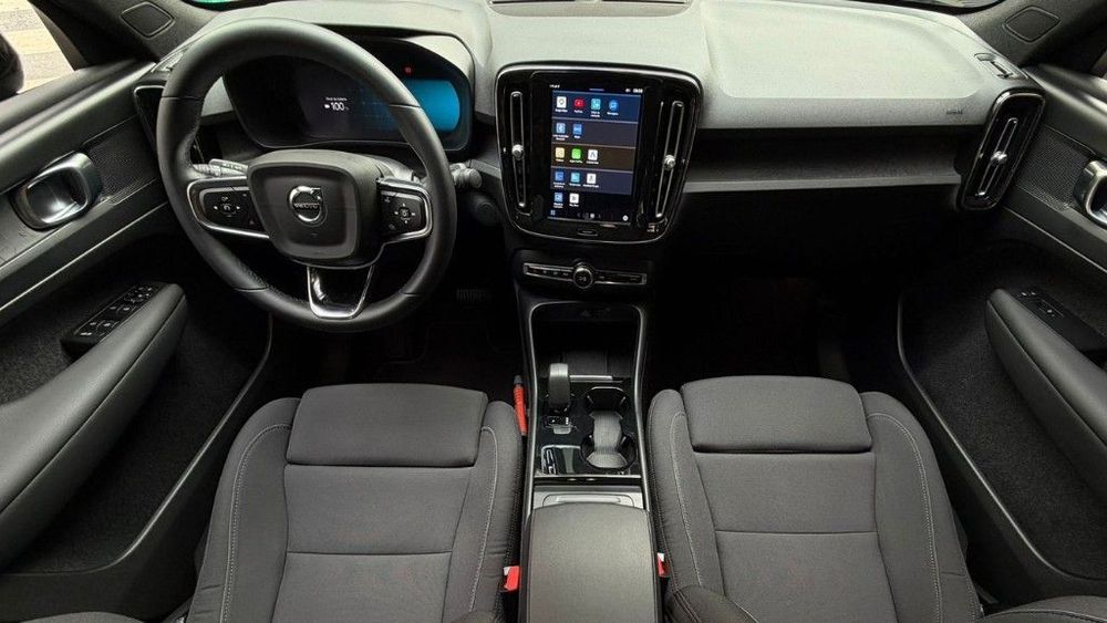 Volvo C40 Recharge Core