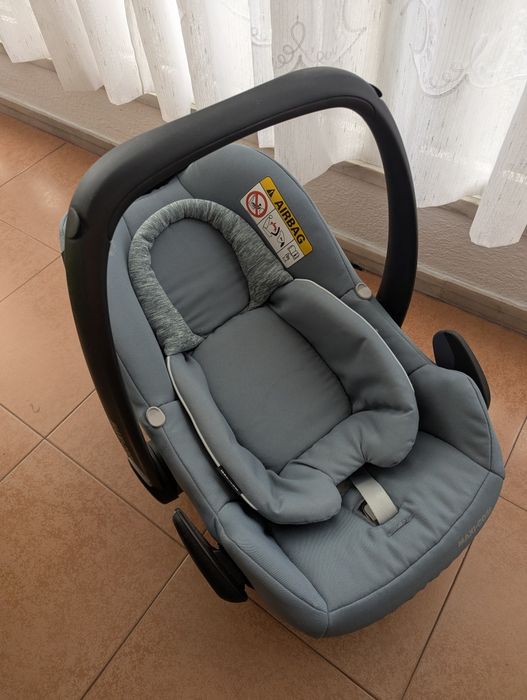 Ovo Maxi Cosi Rock i-size ( com redutor )