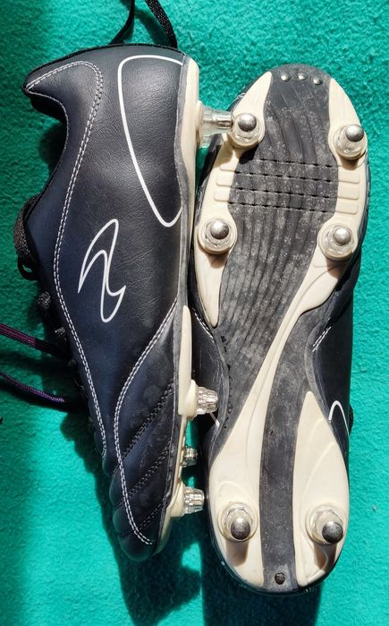 Chuteiras de futsal e futebol Puma e outras novas!