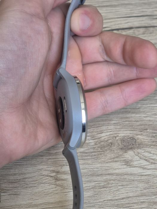 Garmin Vivomove 3 идеал состояние