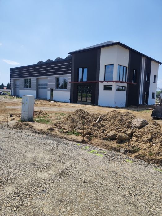 DOCIEPLENIA budynków , malowanie elewacji