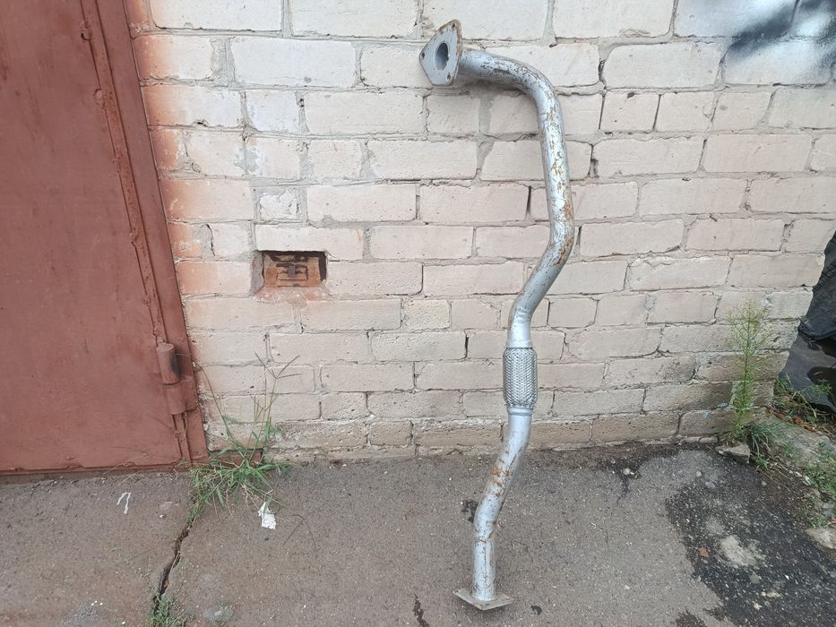 приемная труба Дэу Нексия
