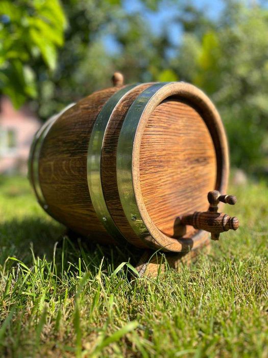 Ясенові та дубові бочки для вина, коньяку, настоянок