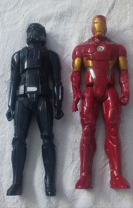 Figurki dla dzieci Death Trooper i Iron Man