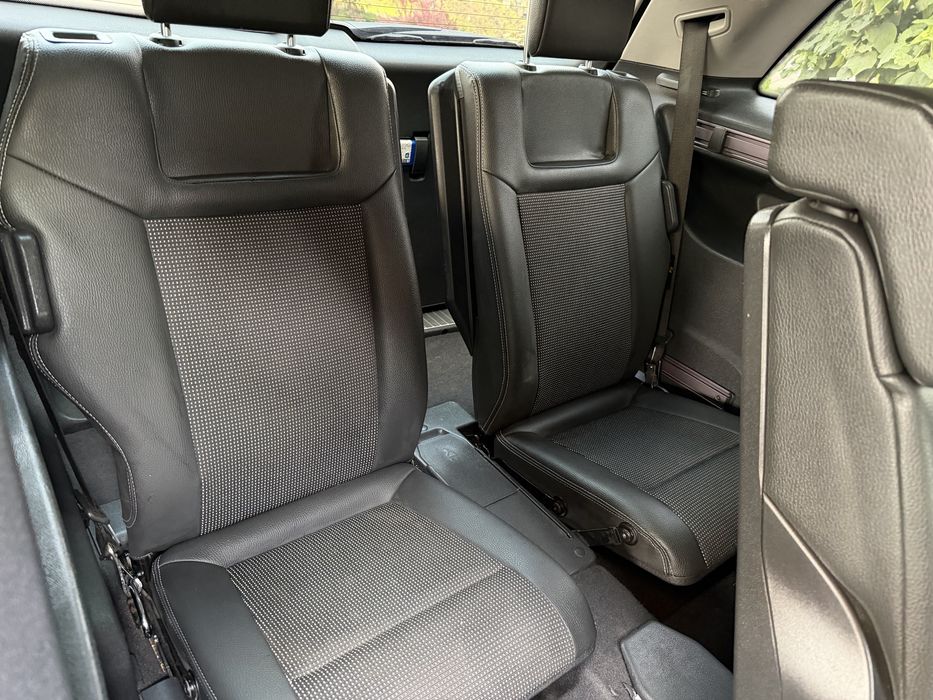 Opel Zafira A/T 1.8л