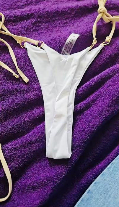 Білий модний модель 2025 роздільний купальник міні бікіні новий