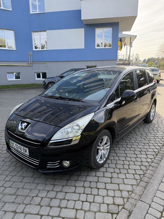 Автомобіль Peugeot