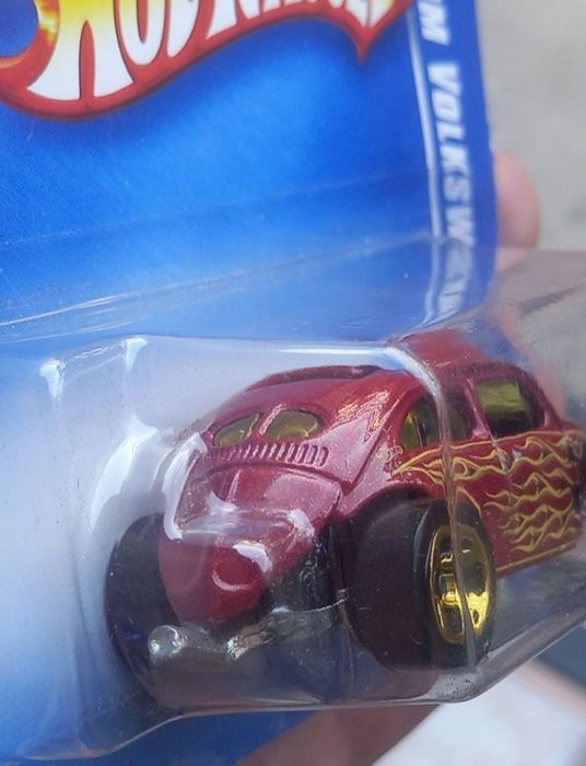 Custom volkswagen Beetle hot wheels
