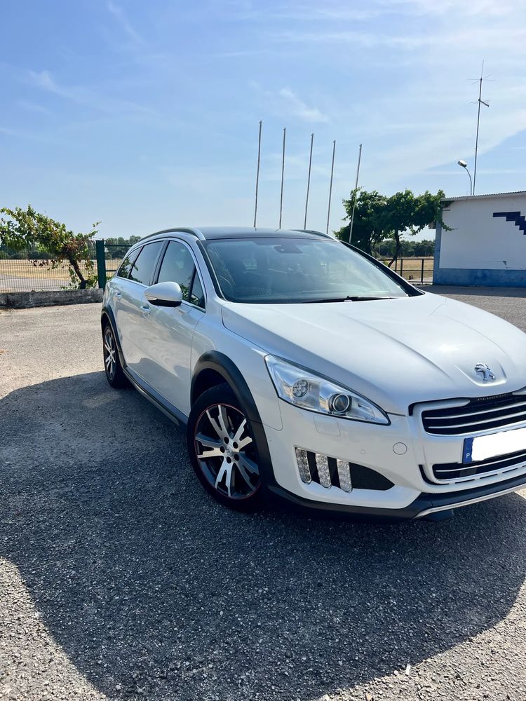 Peugeot 508 RXH 2.0 HDi Hybrid4 2-Tronic