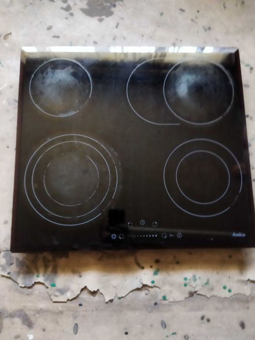 Sprzedam płytę indukcyjna firmy Amica sprawna