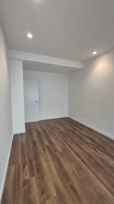 T2+1 Totalmente Remodelado | 71,93m² | 2 Varandas | 1º Andar | Barreiro