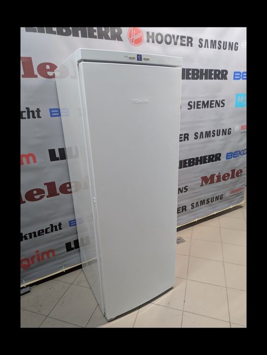 Морозильна я камера Міеle 7ящиков