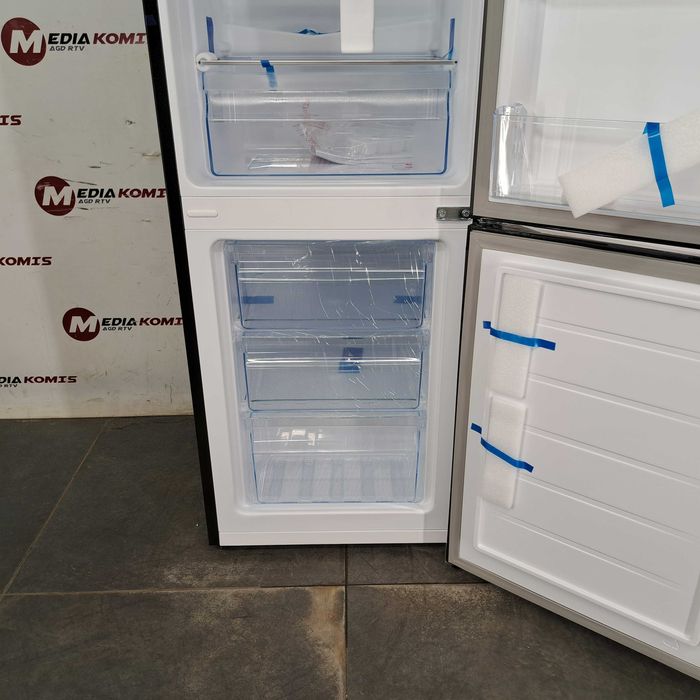 Lodówka Chiq FBM157L42 [2 lata gwar] E/144cm wys/157litrów/39dB [9]