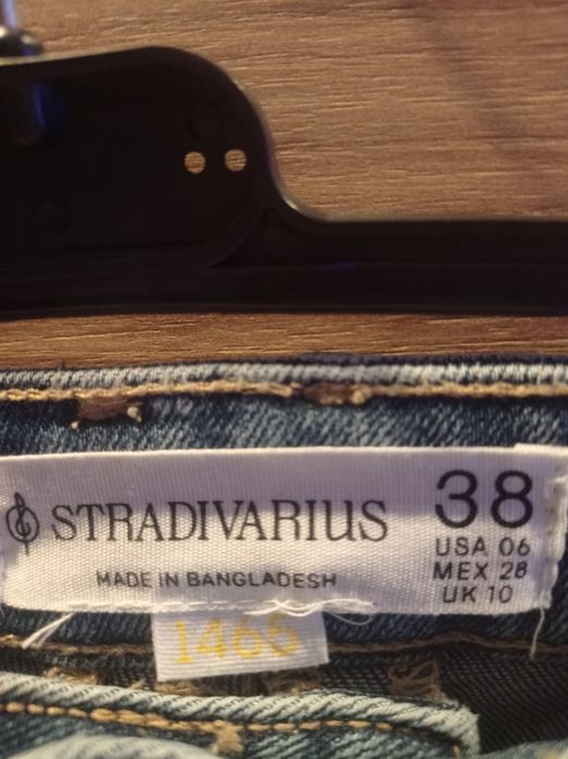 Jeansy Stradivarius mom slim 38 polecam!
