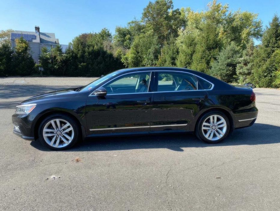 Volkswagen Passat      2016