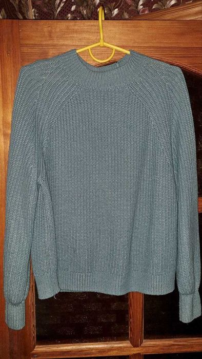 Светр весняний COLIN`S